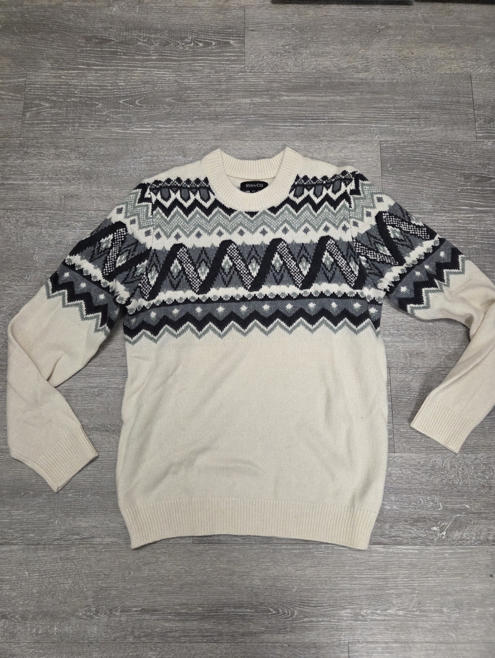 R&W Co Cream Crewneck Fair Isle Sweater with Navy and Gray Pattern